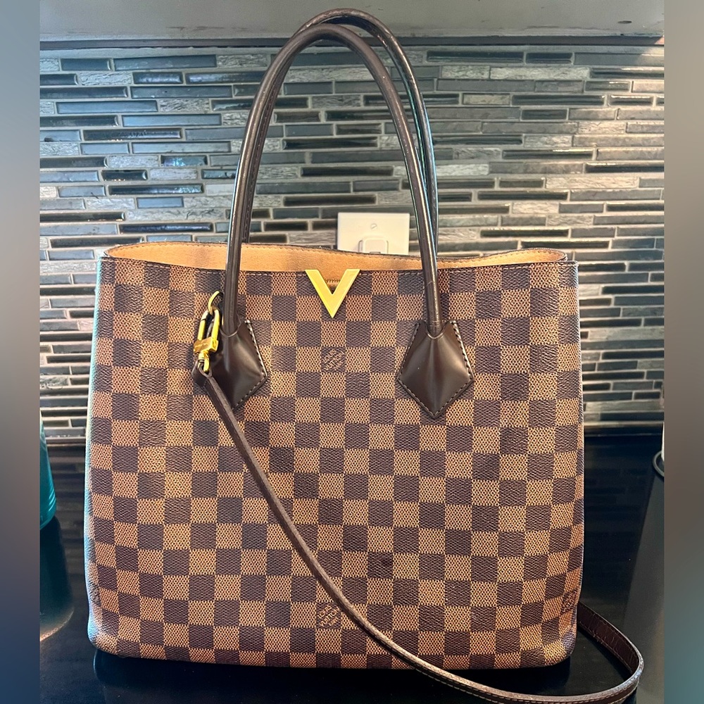 Authentic Louis Vuitton bag